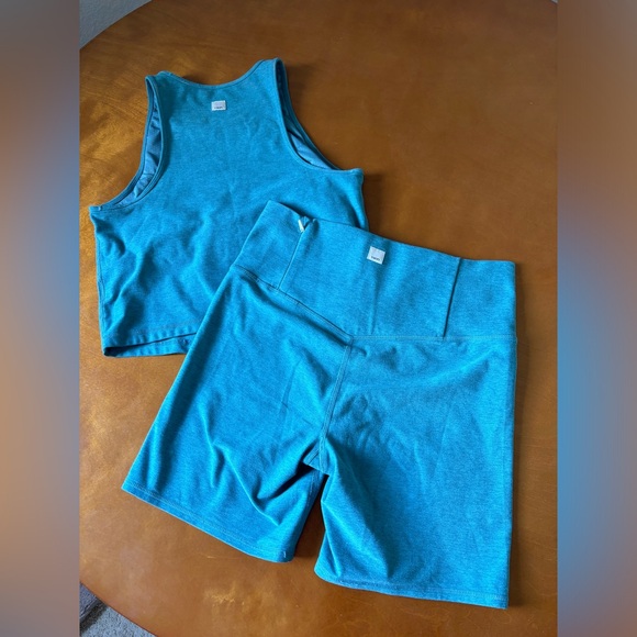 Vuori Set - Picture 2 of 5